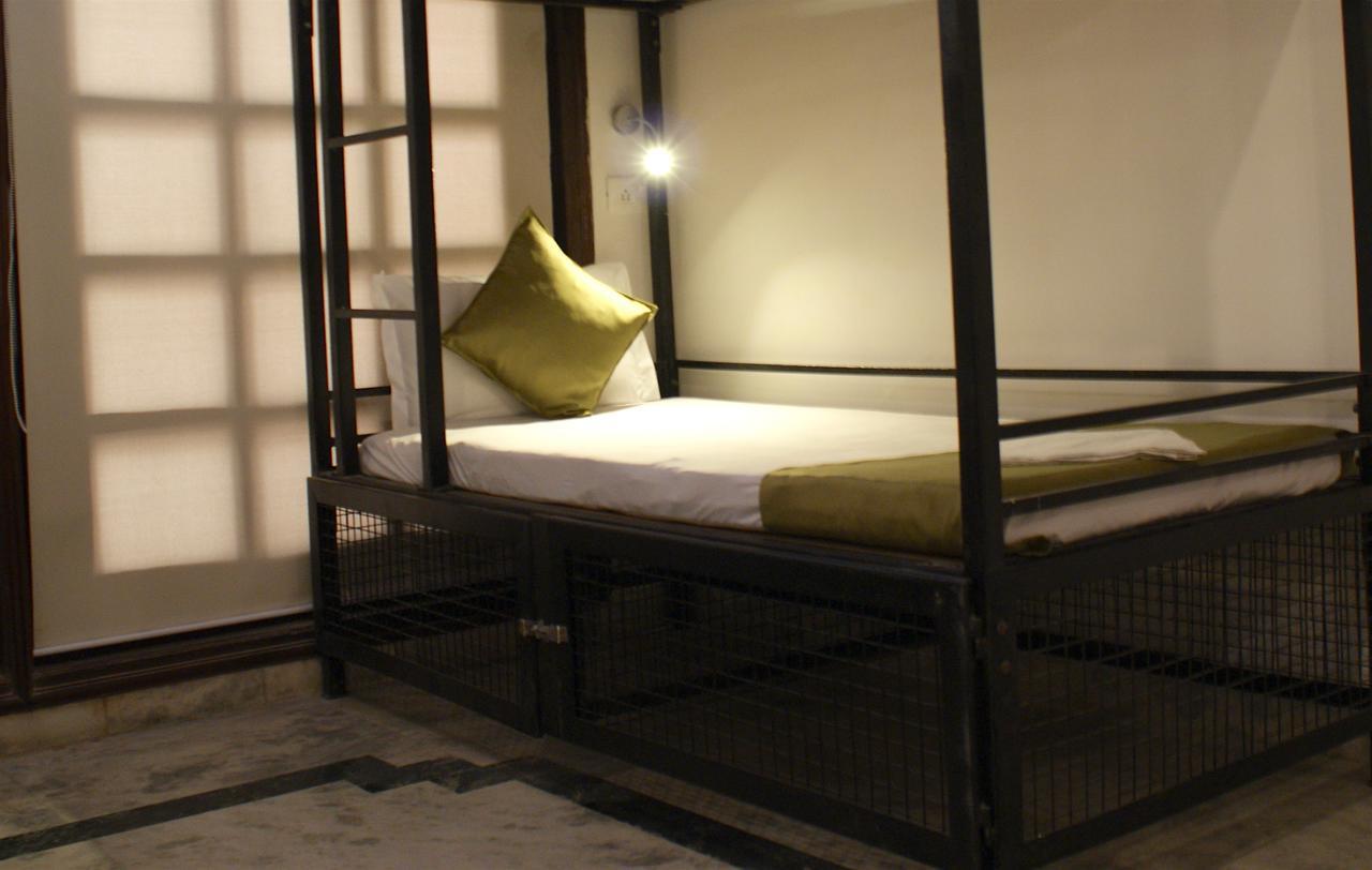 Ostello Bedhubs Haridwār Esterno foto