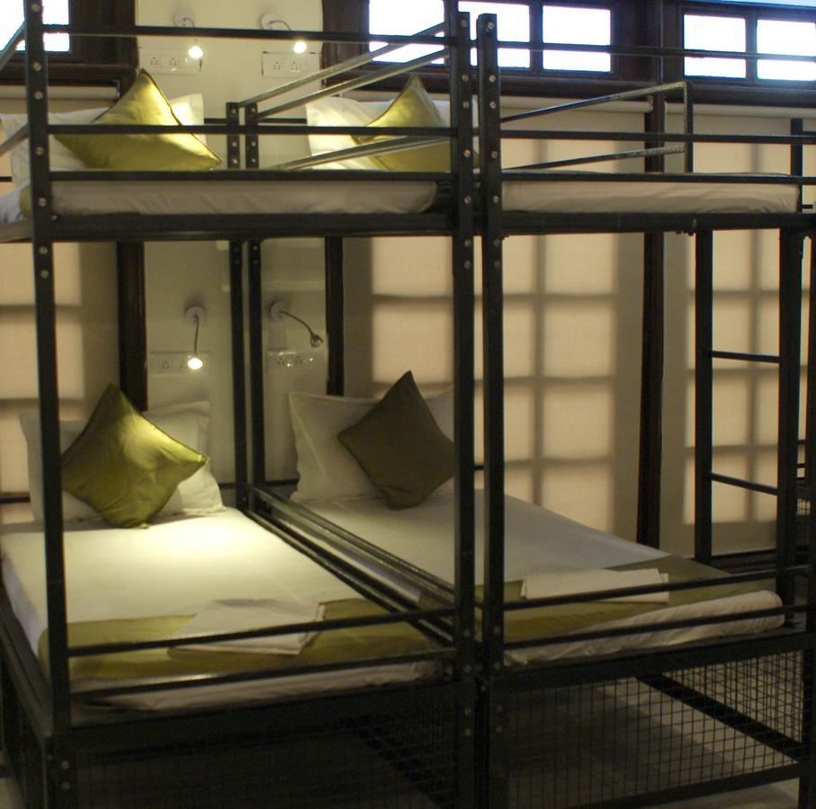 Ostello Bedhubs Haridwār Esterno foto